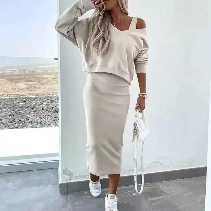 Chic Comfort: Two Piece-Set Knit Dress